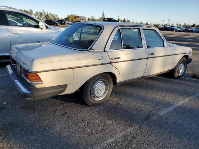 12313012133078 - 1979 MERCEDES-BENZ 300-CLASS CREAM photo 3