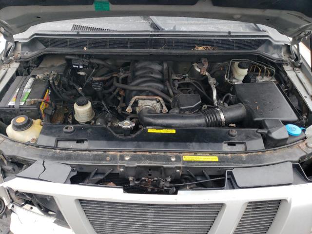 1N6AA06C98N338897 - 2008 NISSAN TITAN XE SILVER photo 11