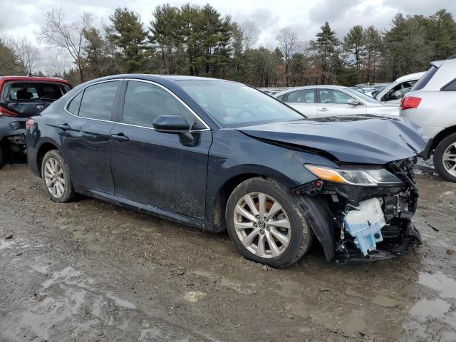 4T1B11HK4JU570395 - 2018 TOYOTA CAMRY L BLUE photo 4