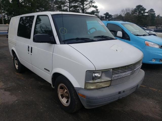 1GCDM19W81B147921 - 2001 CHEVROLET ASTRO WHITE photo 4