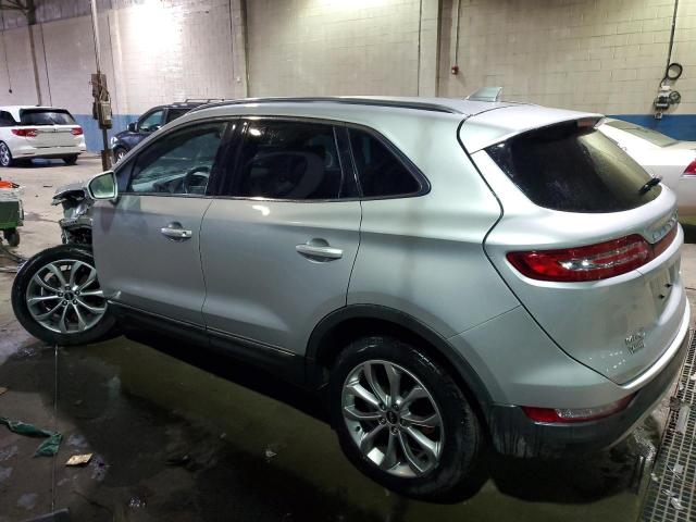 5LMCJ2C98JUL23182 - 2018 LINCOLN MKC SELECT 银色 照片 2