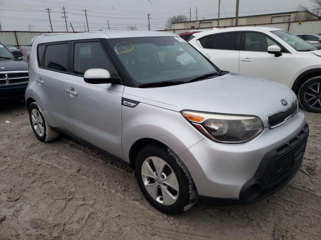 KNDJN2A25F7752746 - 2015 KIA SOUL SILVER photo 4