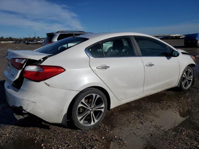 KNAFX4A87G5518327 - 2016 KIA FORTE EX WHITE photo 3