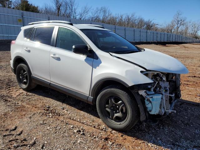 JTMZFREV7JJ743510 - 2018 TOYOTA RAV4 LE WHITE photo 4