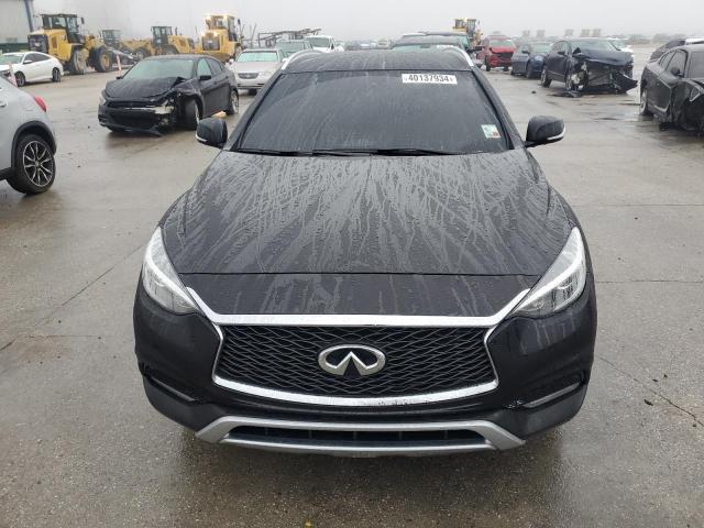 SJKCH5CR8HA032324 - 2017 INFINITI QX30 BASE BLACK photo 5