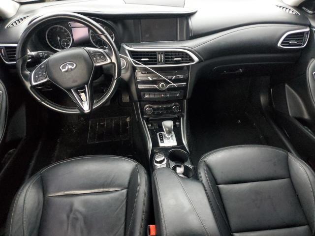 SJKCH5CR8HA032324 - 2017 INFINITI QX30 BASE BLACK photo 8