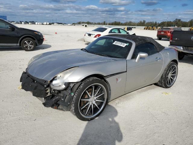 1G2MG35X58Y109933 - 2008 PONTIAC SOLSTICE GXP SILVER photo 1