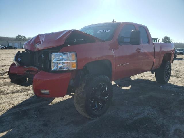 2011 CHEVROLET SILVERADO K1500 LT, 