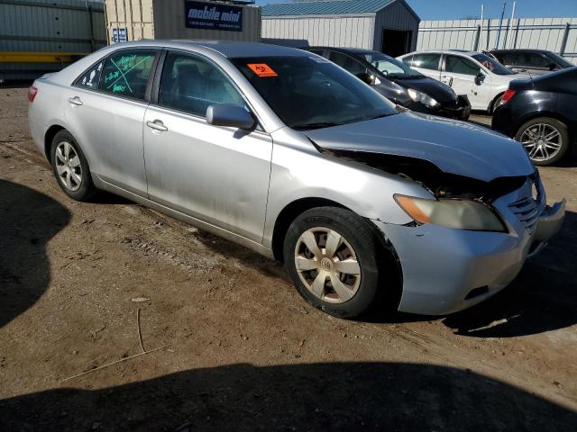 4T4BE46K98R012633 - 2008 TOYOTA CAMRY CE GRAY photo 4