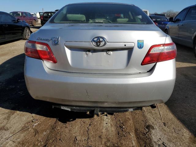 4T4BE46K98R012633 - 2008 TOYOTA CAMRY CE GRAY photo 6