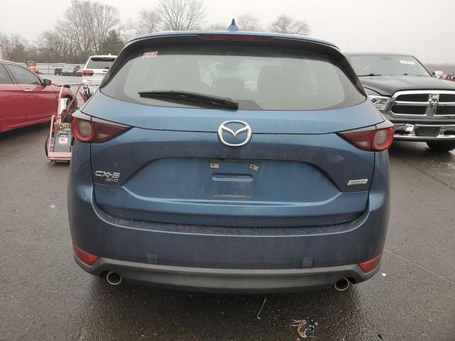 JM3KFBBM4K0507075 - 2019 MAZDA CX-5 SPORT BLUE photo 6