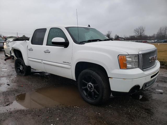 3GTRKXE20AG156427 - 2010 GMC SIERRA K1500 DENALI WHITE photo 4