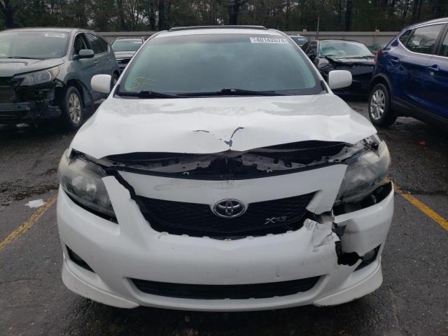 1NXBE40E19Z031238 - 2009 TOYOTA COROLLA XRS WHITE photo 5