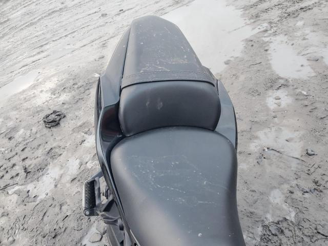 JKAEXEJ10HDA00457 - 2017 KAWASAKI EX650 J 黑色 照片 6