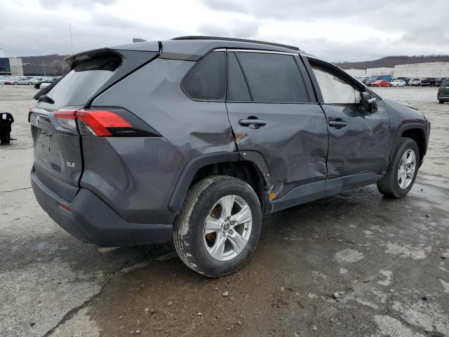 2T3W1RFV8MW127885 - 2021 TOYOTA RAV4 XLE GRAY photo 3