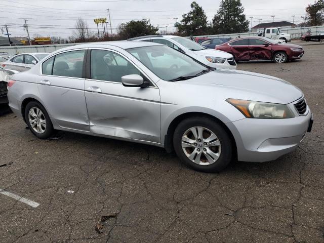 1HGCP26409A105533 - 2009 HONDA ACCORD LXP SILVER photo 4