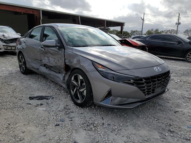 KMHLP4AG2PU452042 - 2023 HYUNDAI ELANTRA LIMITED GRAY photo 4