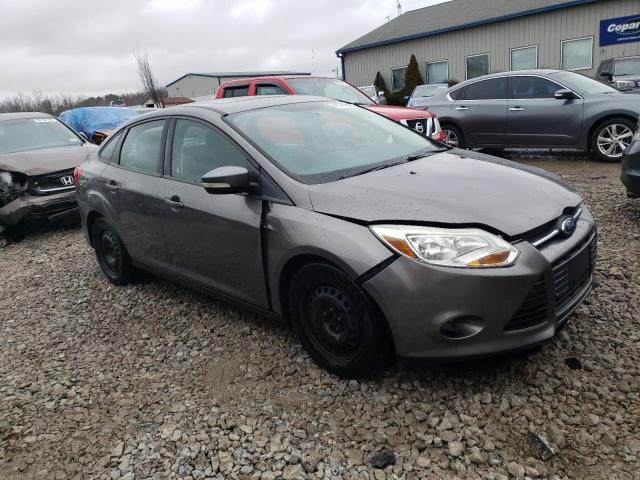 1FADP3F28DL350753 - 2013 FORD FOCUS SE GRAY photo 4