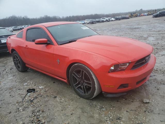 1ZVBP8AM3B5148814 - 2011 FORD MUSTANG RED photo 4