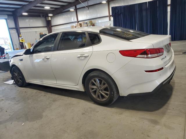 5XXGT4L34KG343267 - 2019 KIA OPTIMA LX WHITE photo 2