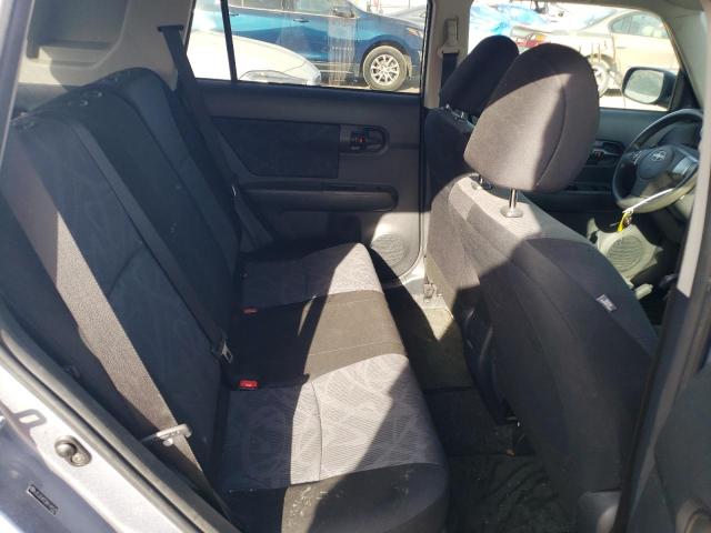JTLZE4FE2B1141575 - 2011 TOYOTA SCION XB SILVER photo 10