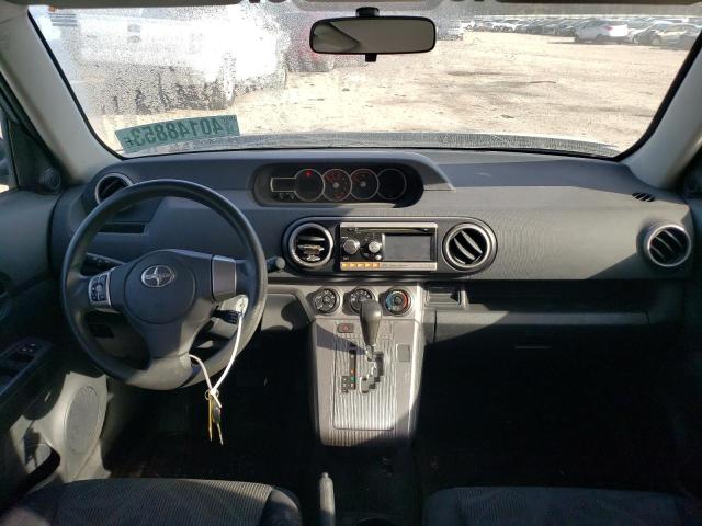 JTLZE4FE2B1141575 - 2011 TOYOTA SCION XB SILVER photo 8