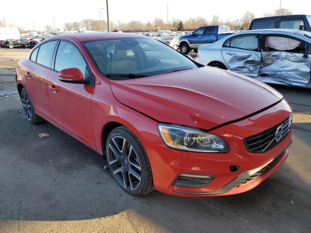 YV140MTL9H2433860 - 2017 VOLVO S60 DYNAMIC RED photo 4