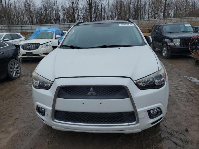 JA4AR4AU2CZ006203 - 2012 MITSUBISHI OUTLANDER SE WHITE photo 5