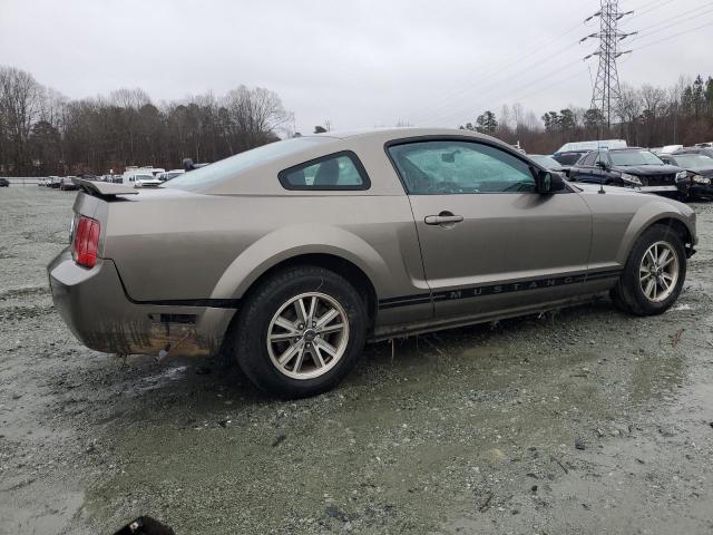 1ZVFT80N955128398 - 2005 FORD MUSTANG TAN photo 3