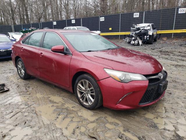 4T1BF1FK1GU568715 - 2016 TOYOTA CAMRY LE RED photo 4