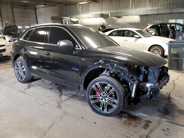WA1C4AFY5J2076835 - 2018 AUDI SQ5 PRESTIGE BLACK photo 4
