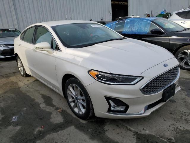 3FA6P0SUXLR132232 - 2020 FORD FUSION TITANIUM WHITE photo 4