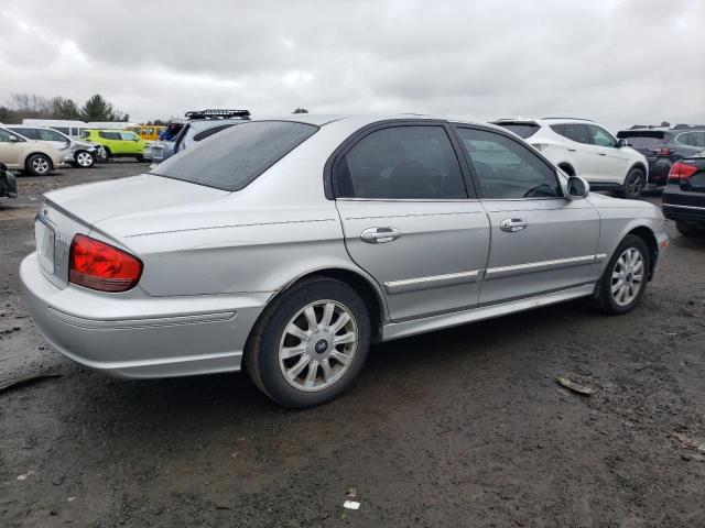 KMHWF35H44A064370 - 2004 HYUNDAI SONATA GLS SILVER photo 3