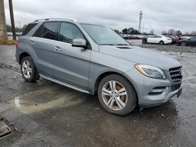 4JGDA5HB9EA317368 - 2014 MERCEDES-BENZ ML 350 4MATIC SILVER photo 4