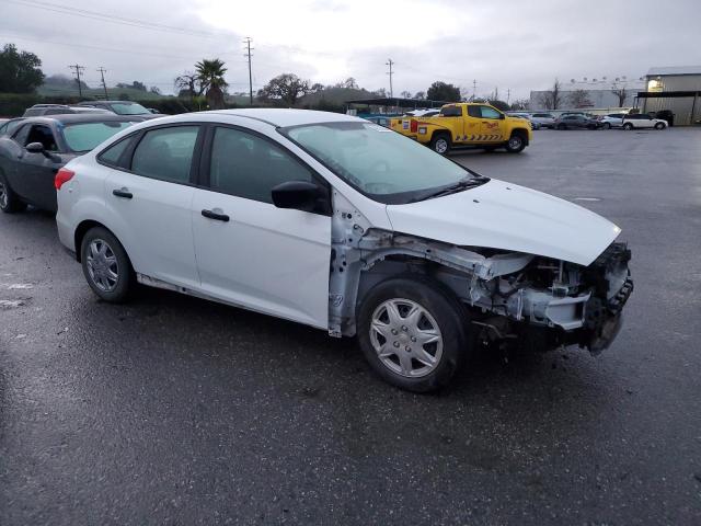 1FADP3E28HL285085 - 2017 FORD FOCUS S WHITE photo 4