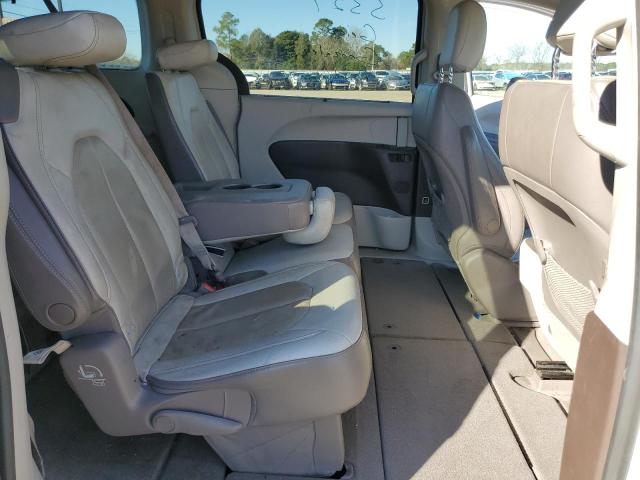 2C4RC1BG7KR749871 - 2019 CHRYSLER PACIFICA TOURING L WHITE photo 11