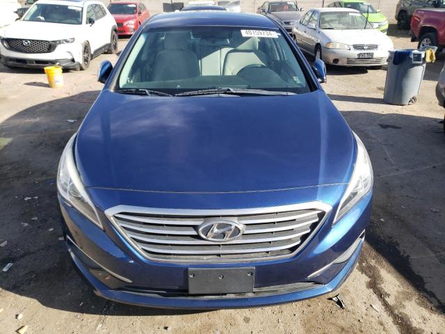 5NPE24AF0GH349344 - 2016 HYUNDAI SONATA SE BLUE photo 5