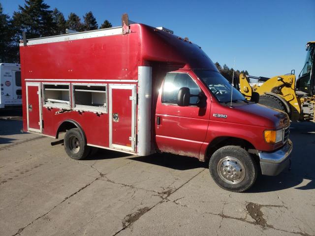 1FDWE35P15HA55886 - 2005 FORD ECONOLINE E350 SUPER DUTY CUTAWAY VAN RED photo 4