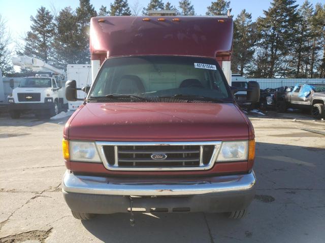 1FDWE35P15HA55886 - 2005 FORD ECONOLINE E350 SUPER DUTY CUTAWAY VAN RED photo 5