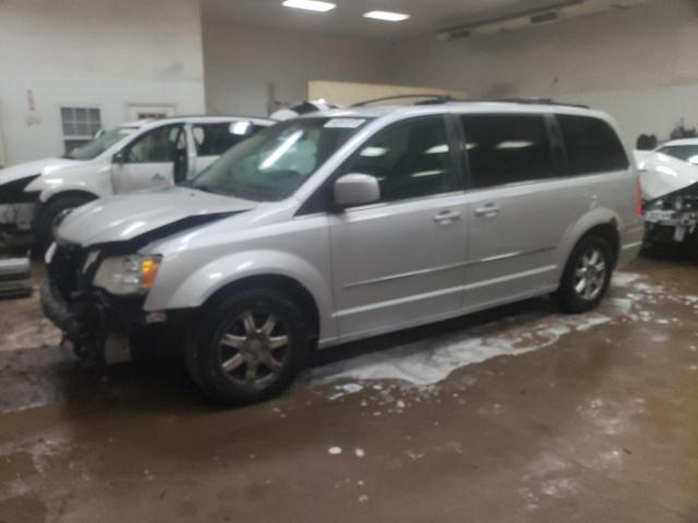 2A8HR54139R572622 - 2009 CHRYSLER TOWN & COU TOURING ვერცხლისფერი ფოტო 1