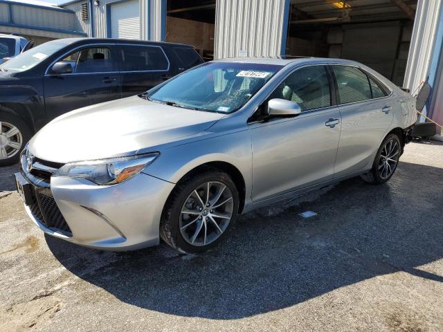 4T1BF1FK7HU687886 - 2017 TOYOTA CAMRY LE SILVER photo 1