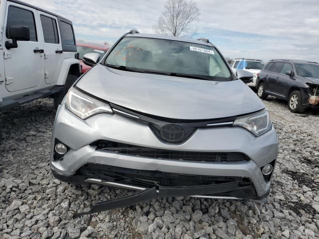 2T3WFREV7GW303218 - 2016 TOYOTA RAV4 XLE SILVER photo 5