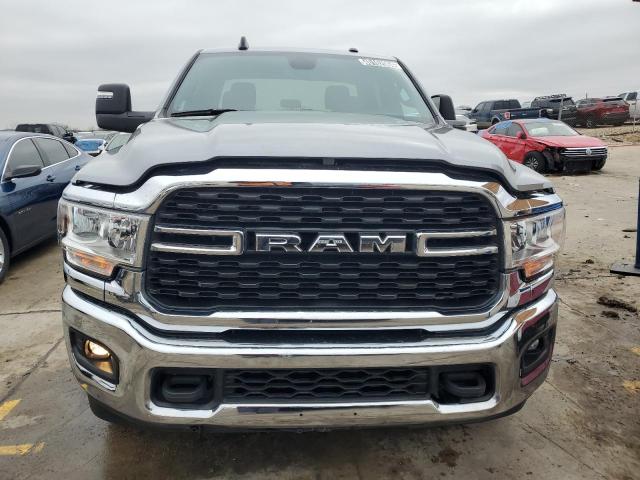 3C6UR5DL8PG654072 - 2023 RAM 2500 BIG HORN GRAY photo 5