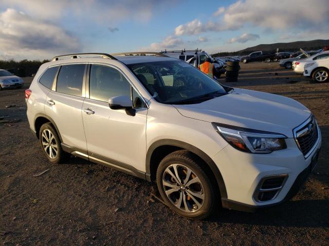 JF2SKASC5LH456941 - 2020 SUBARU FORESTER LIMITED WHITE photo 4