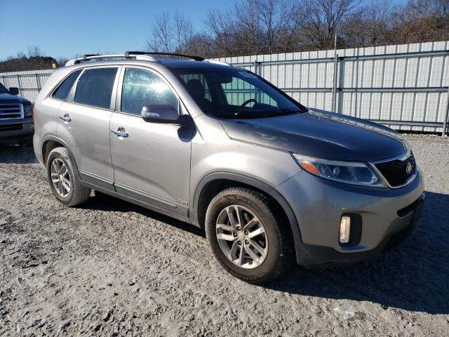 5XYKTDA66EG477401 - 2014 KIA SORENTO LX GRAY photo 4