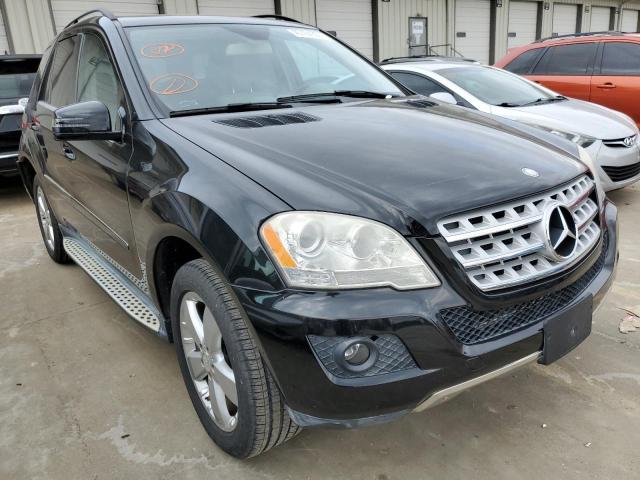 4JGBB8GB9BA642430 - 2011 MERCEDES-BENZ ML 350 4MATIC BLACK photo 4
