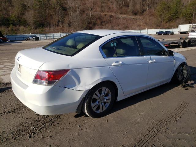 1HGCP2F46AA084689 - 2010 HONDA ACCORD LXP WHITE photo 3