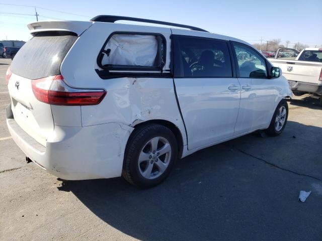 5TDKK3DC7GS739754 - 2016 TOYOTA SIENNA LE WHITE photo 3