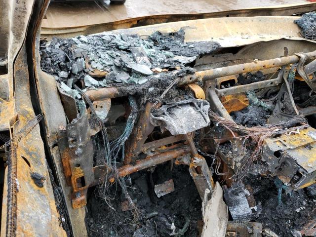 5LMCJ2D95KUL03164 - 2019 LINCOLN MKC SELECT Այրված լուսանկար 9