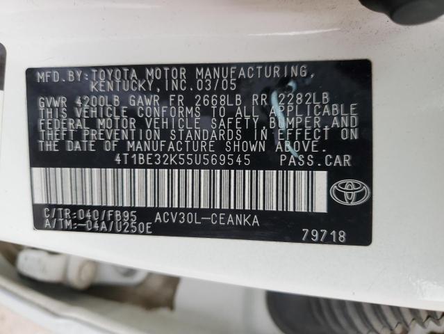 4T1BE32K55U569545 - 2005 TOYOTA CAMRY LE WHITE photo 12